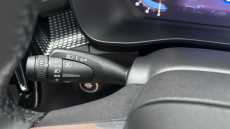 Volvo XC40 2.0 B4P Plus Dark 5dr Auto Petrol Estate